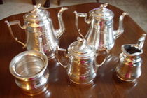 Meriden (American) silver plate tea set
