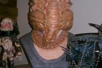 Alien facehugger bust Lifesize